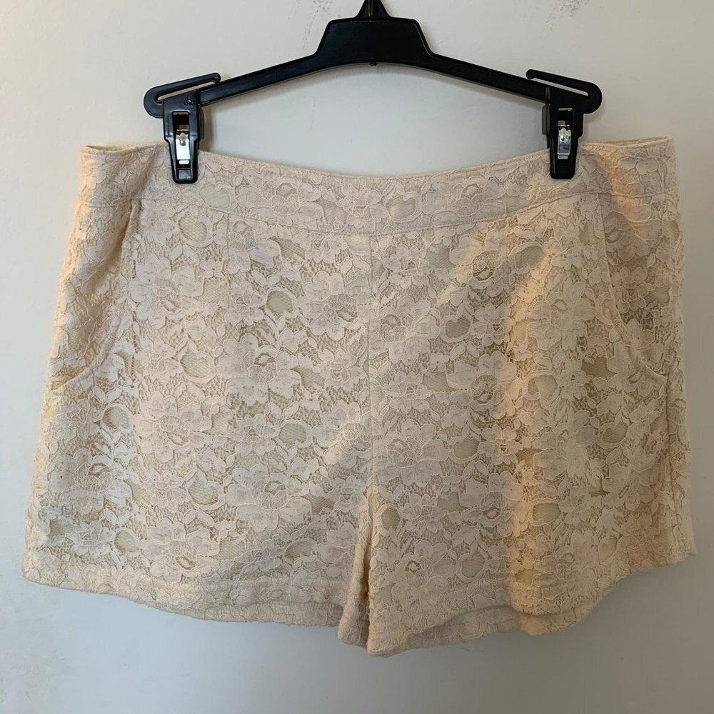 Tulle Cream High Waisted Lace Shorts w Pockets